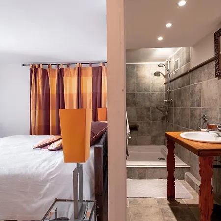 ヴィラ Roxane ヴァロリス