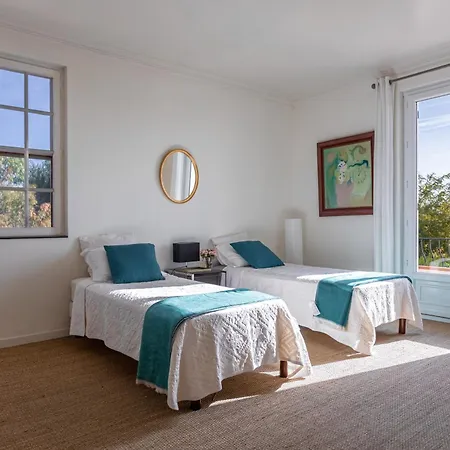 ヴィラ Roxane ヴァロリス