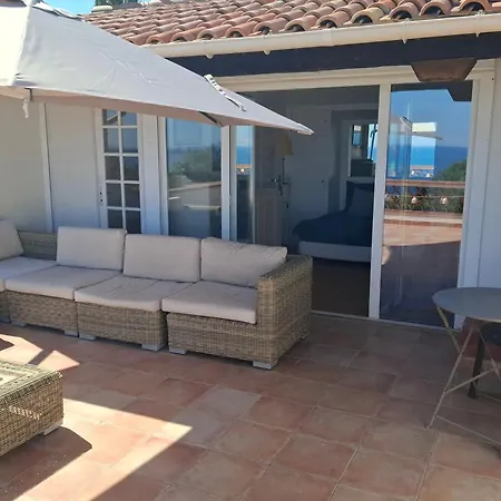 Roxane ヴァロリス